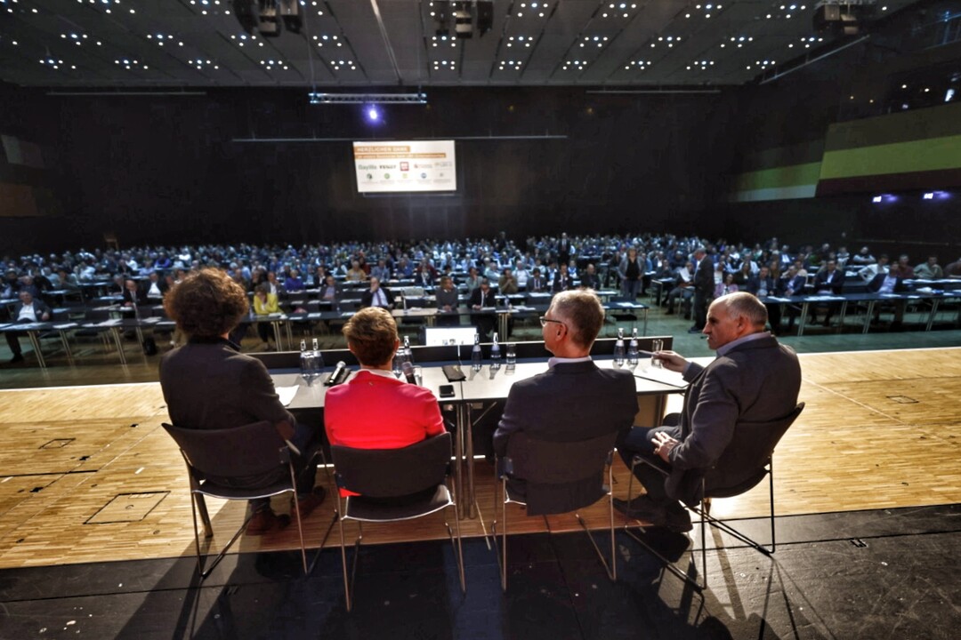 Forum II.